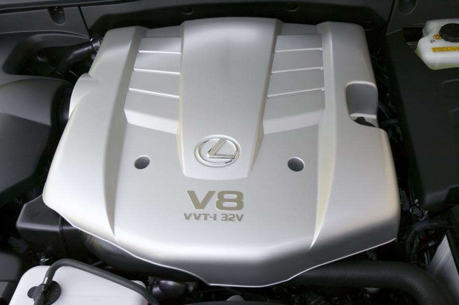  Lexus GX470 2005 года  (фото 19 из 31)